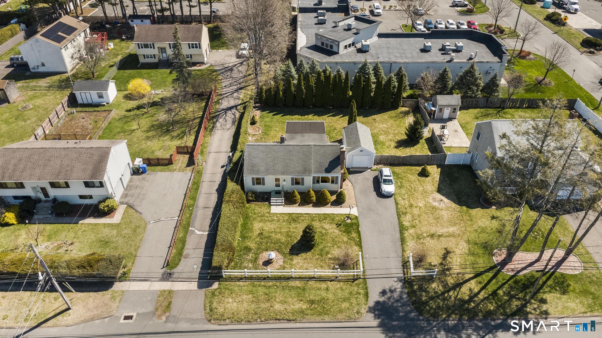 28 Kitts Lane Newington CT 06111