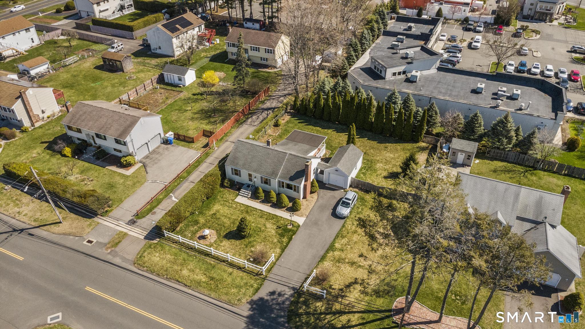 28 Kitts Lane Newington CT 06111