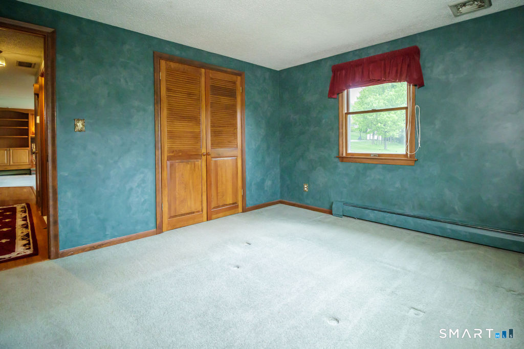73 Cawley Street Bristol CT 06010
