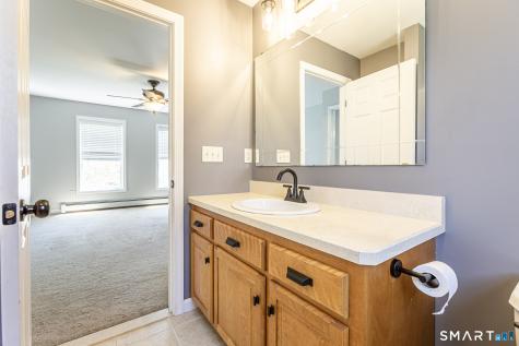 11 Reservoir View Ledyard CT 06339