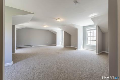 11 Reservoir View Ledyard CT 06339