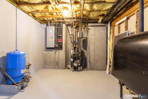 11 Reservoir View Ledyard CT 06339