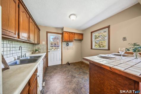 73 Hartl Drive Vernon CT 06066