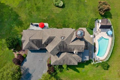 195 Injun Hollow Road Haddam CT 06424