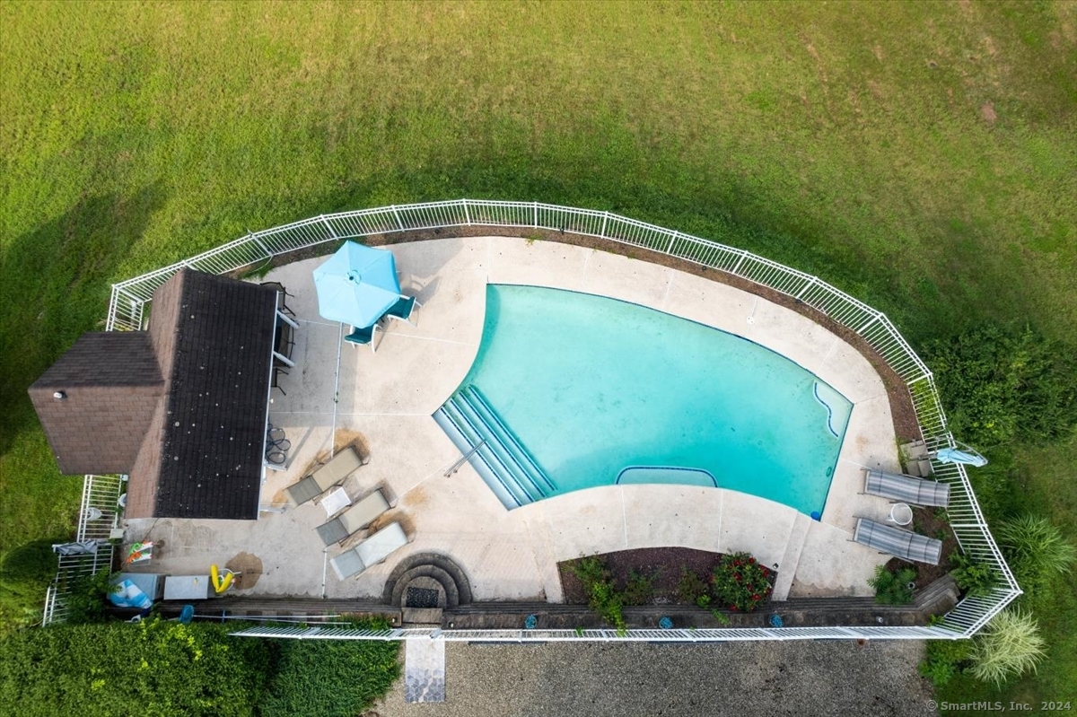 195 Injun Hollow Road Haddam CT 06424