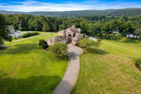 195 Injun Hollow Road Haddam CT 06424