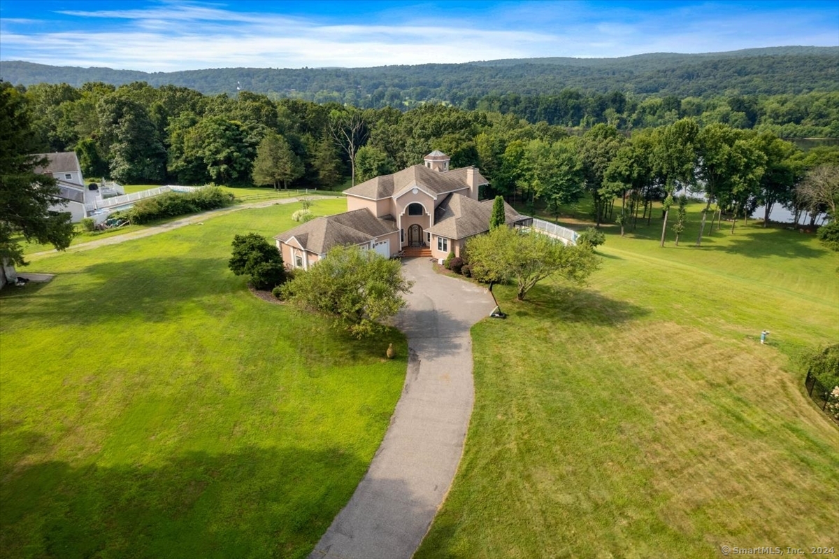 195 Injun Hollow Road Haddam CT 06424