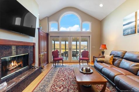 195 Injun Hollow Road Haddam CT 06424
