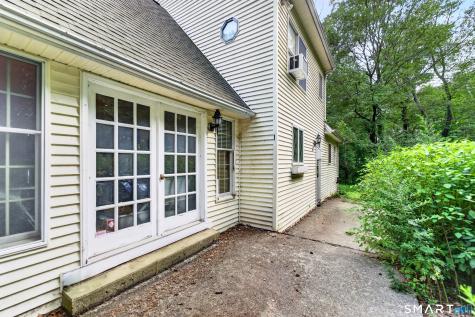 26 Bush Hill Road Brooklyn CT 06234