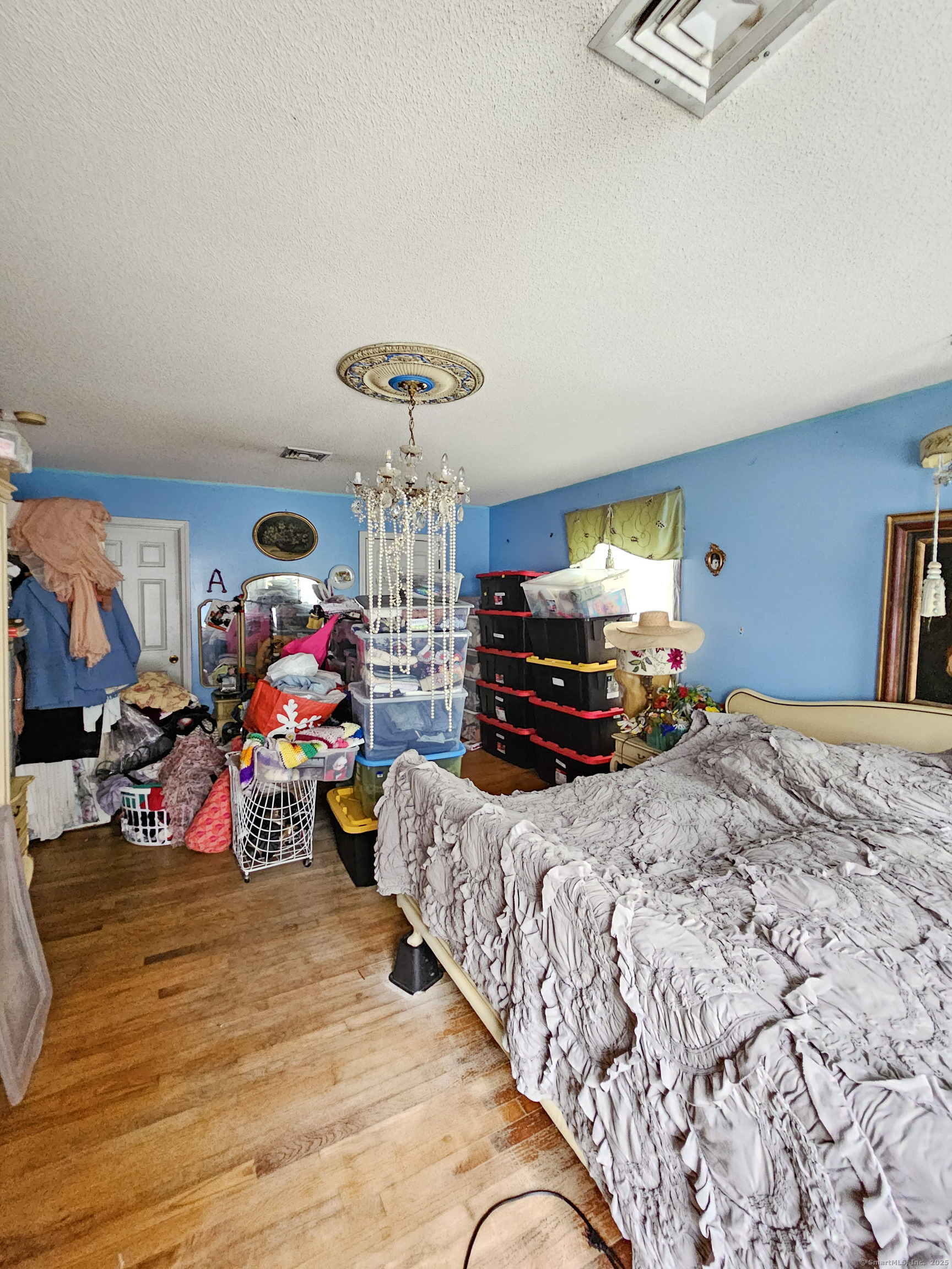 935 Gaylord Mountain Road Hamden CT 06518