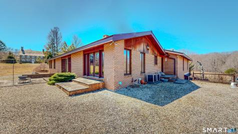 19 Marchant Road Redding CT 06896