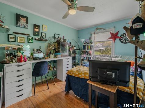 21 Whittle Street Groton CT 06355