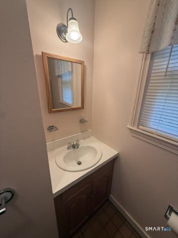 104 Sunset Road Newington CT 06111