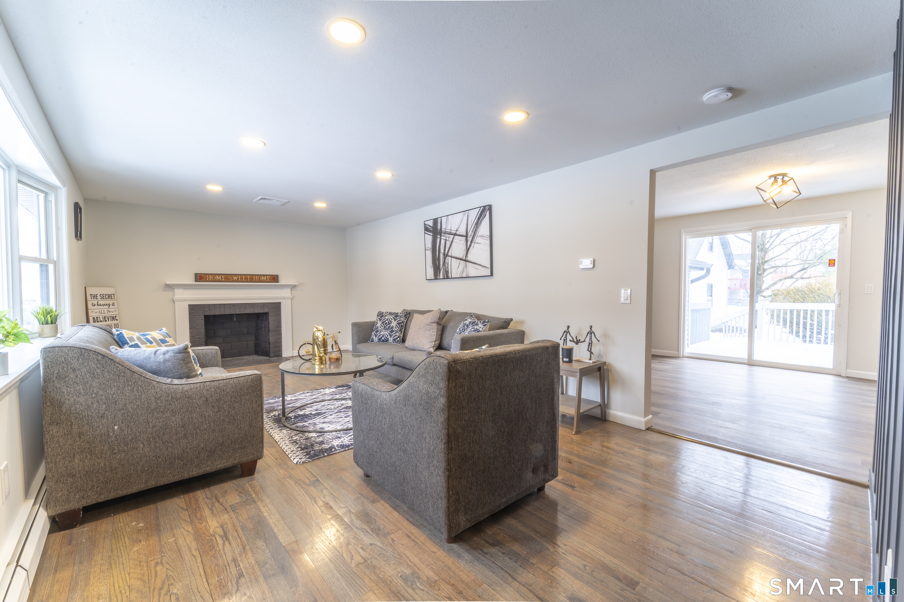 97 University Avenue East Hartford CT 06108