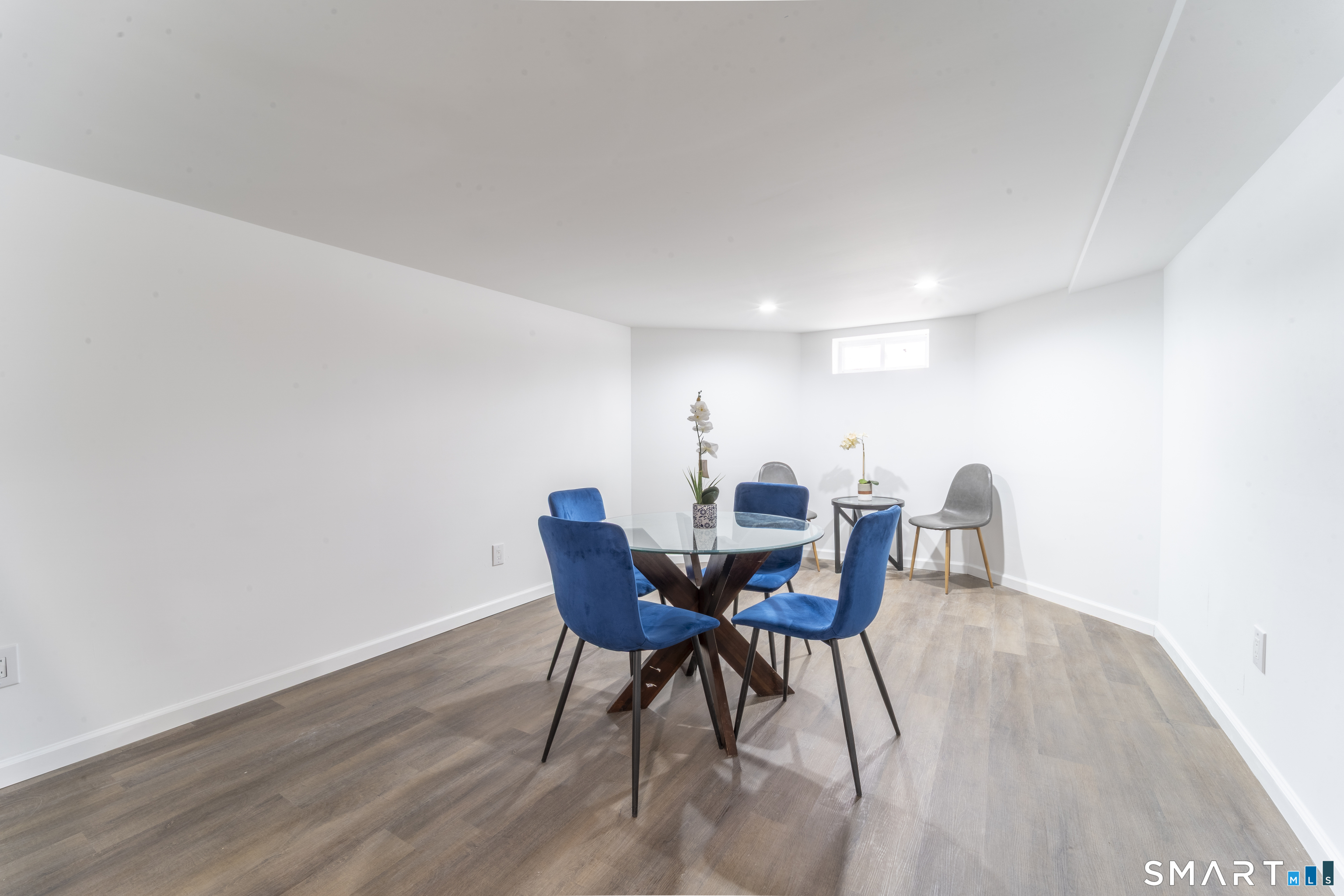 97 University Avenue East Hartford CT 06108