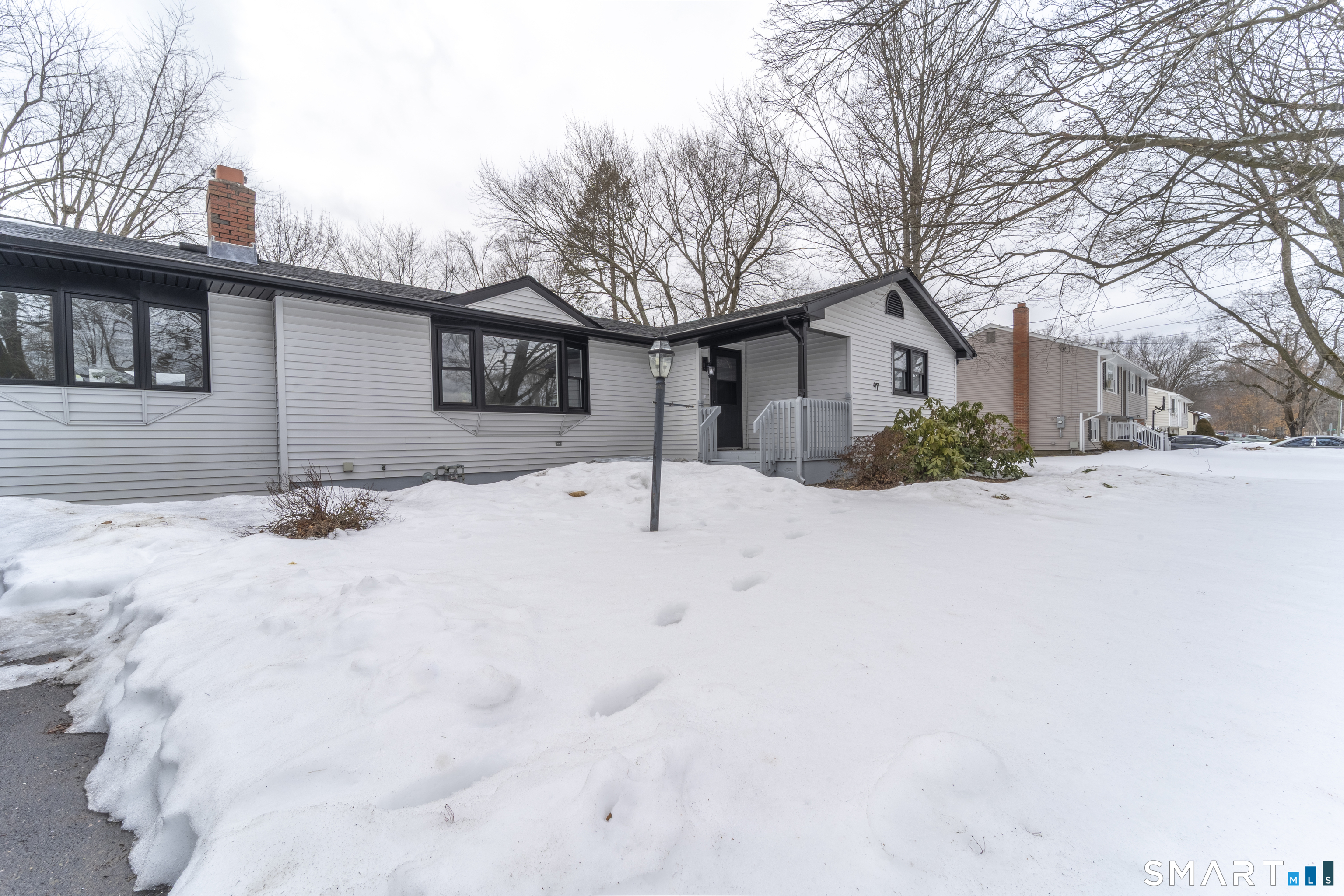 97 University Avenue East Hartford CT 06108