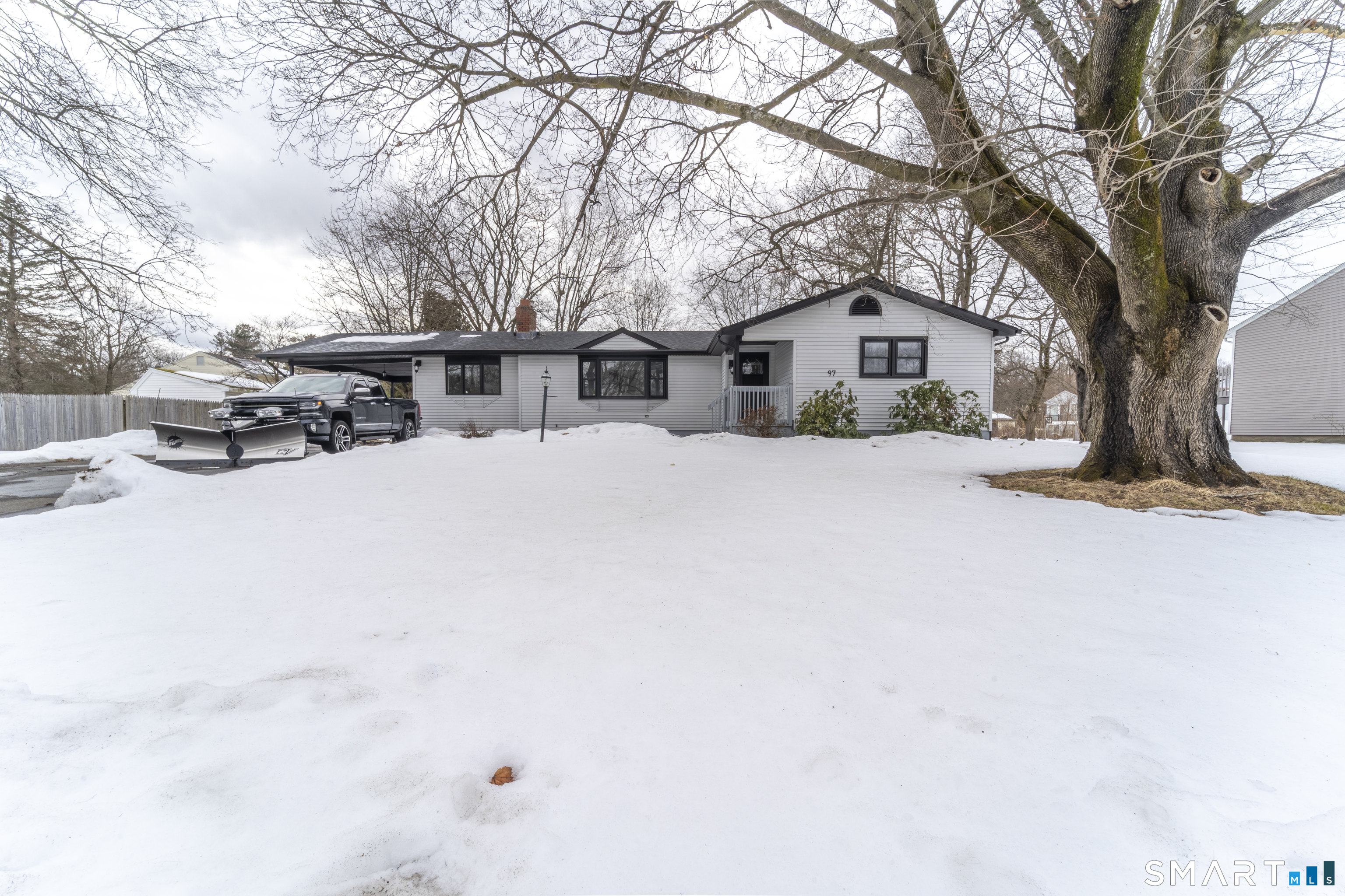 97 University Avenue East Hartford CT 06108