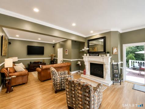 327 Jones Road Naugatuck CT 06770