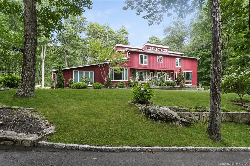 4 Oak Tree Lane New Fairfield CT 06812