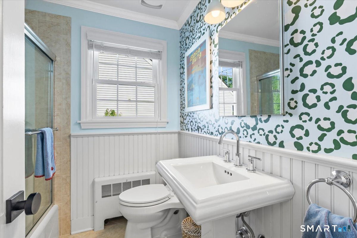 105 Holmes Avenue Darien CT 06820