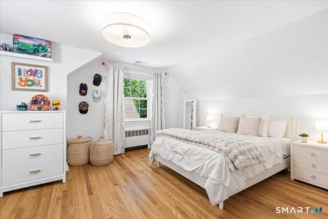 105 Holmes Avenue Darien CT 06820
