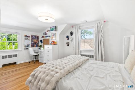 105 Holmes Avenue Darien CT 06820