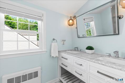 105 Holmes Avenue Darien CT 06820