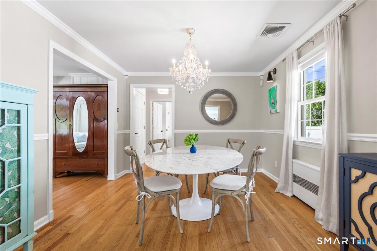 105 Holmes Avenue Darien CT 06820