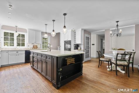 77 Hesseky Meadow Road Woodbury CT 06798