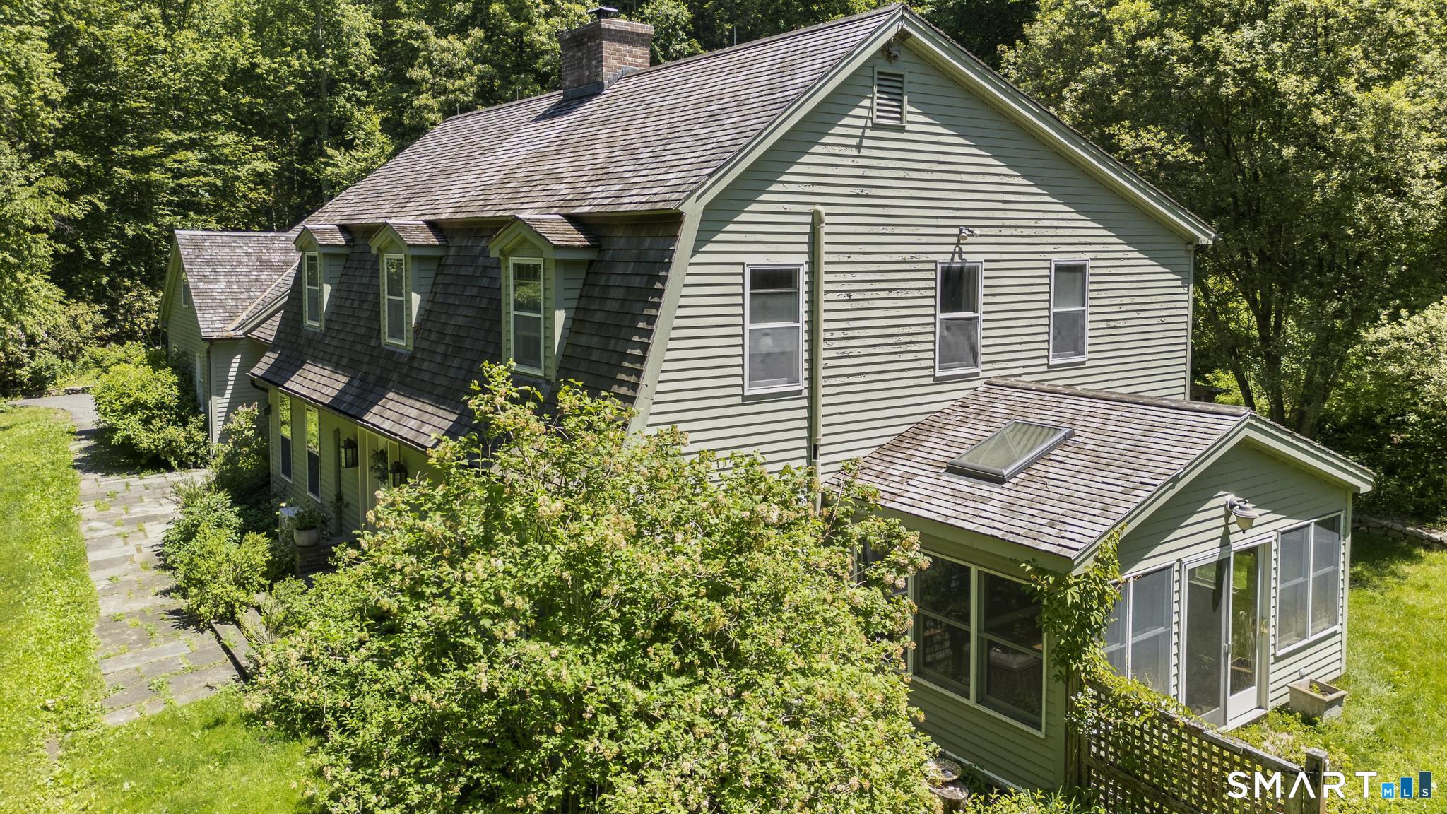 77 Hesseky Meadow Road Woodbury CT 06798