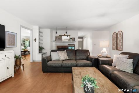 77 Hesseky Meadow Road Woodbury CT 06798