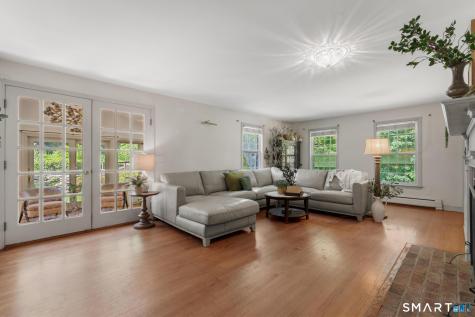 77 Hesseky Meadow Road Woodbury CT 06798
