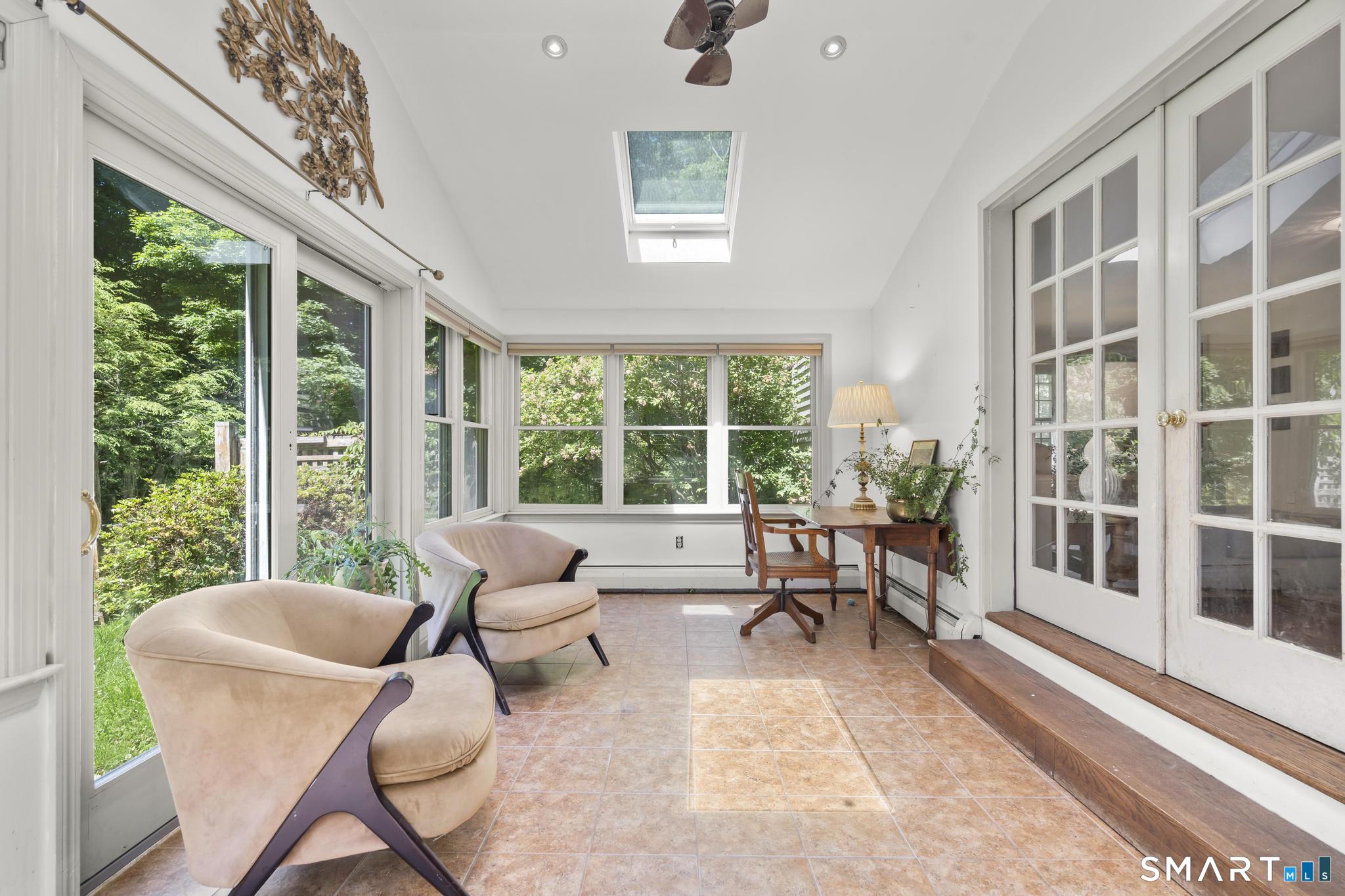 77 Hesseky Meadow Road Woodbury CT 06798