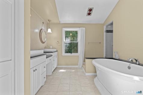 77 Hesseky Meadow Road Woodbury CT 06798