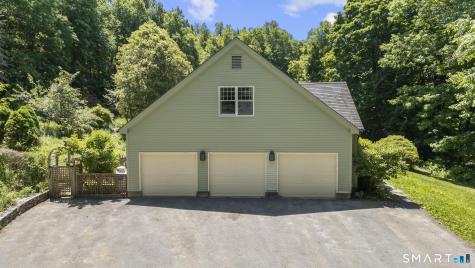 77 Hesseky Meadow Road Woodbury CT 06798