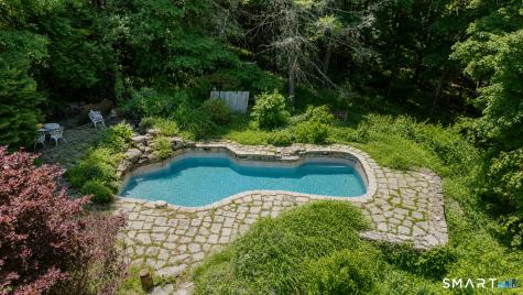 77 Hesseky Meadow Road Woodbury CT 06798