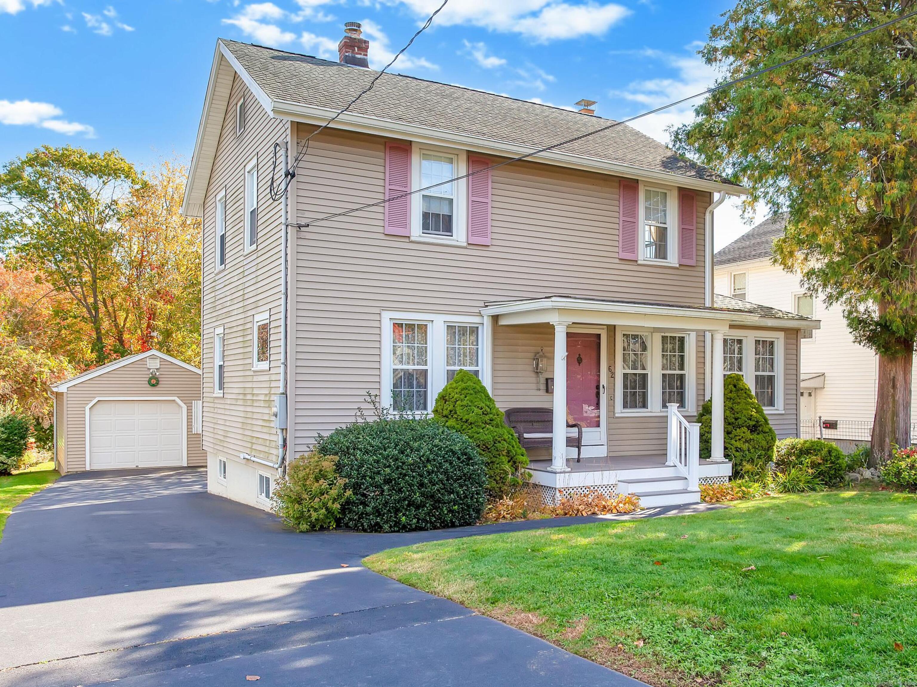 62 South Montowese Street Branford CT 06405