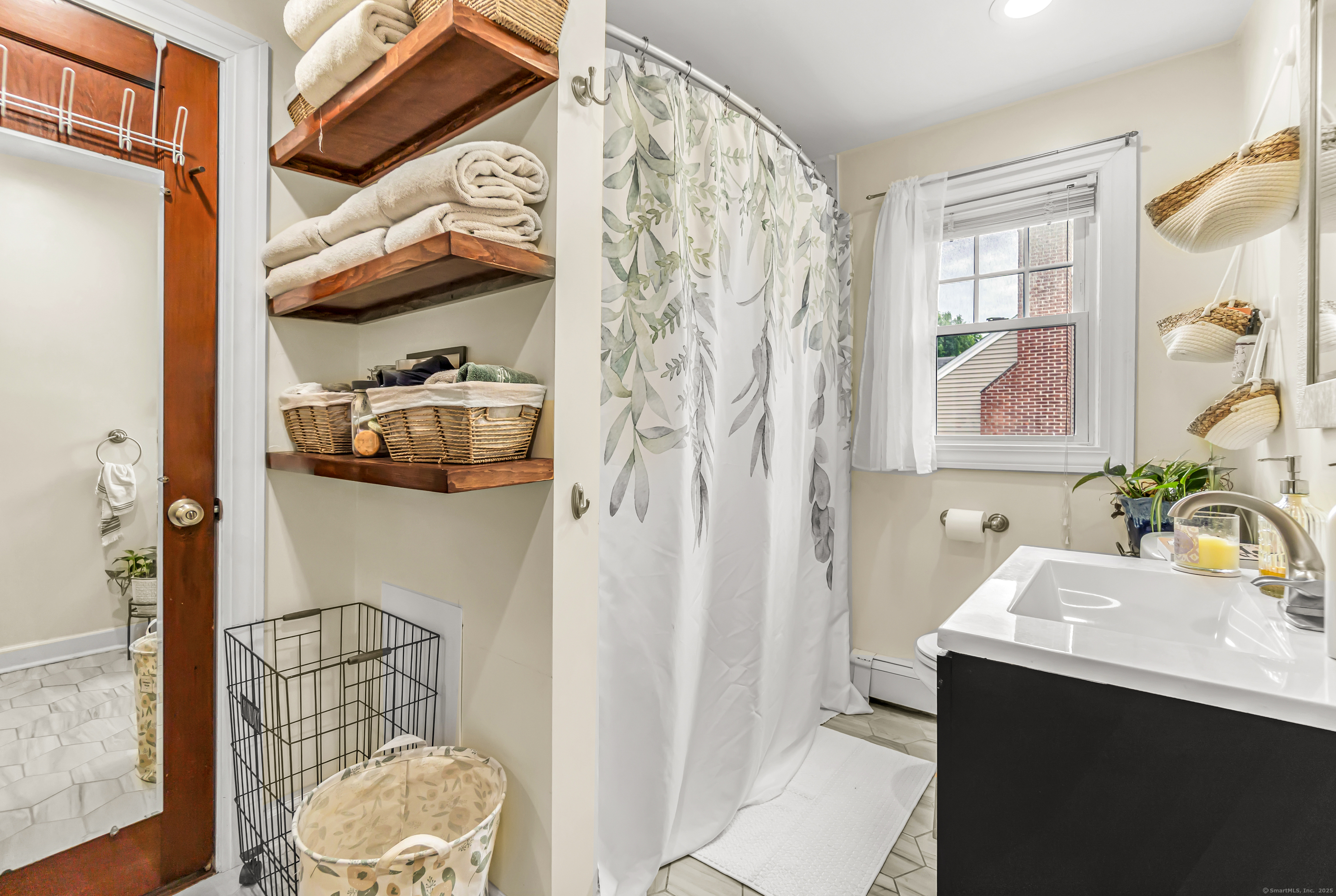 492 North Street Milford CT 06461