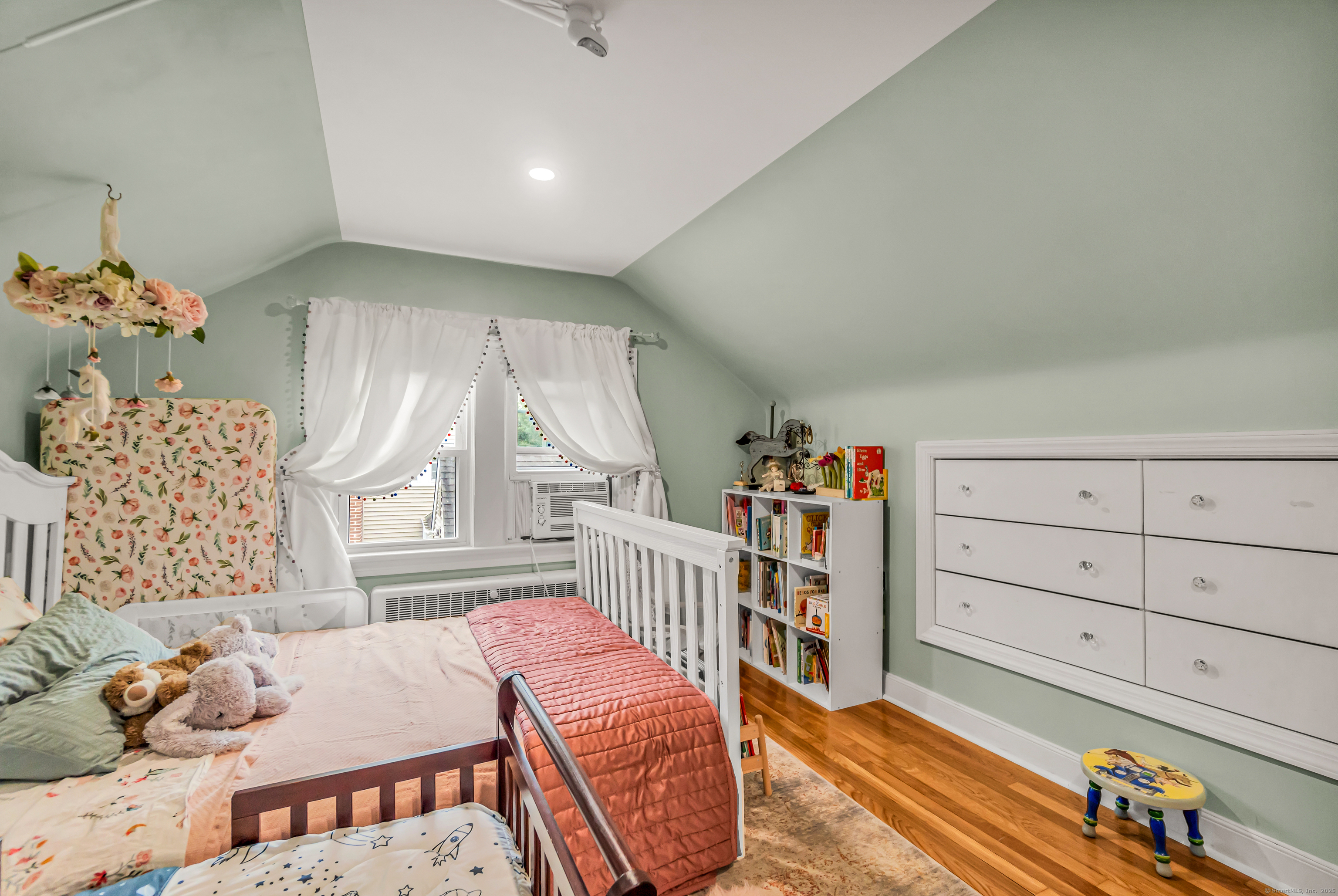 492 North Street Milford CT 06461