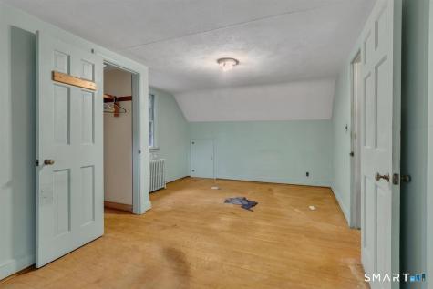 30 Eleanor Place Newington CT 06111