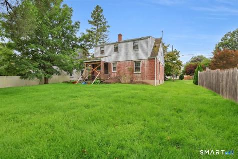 30 Eleanor Place Newington CT 06111