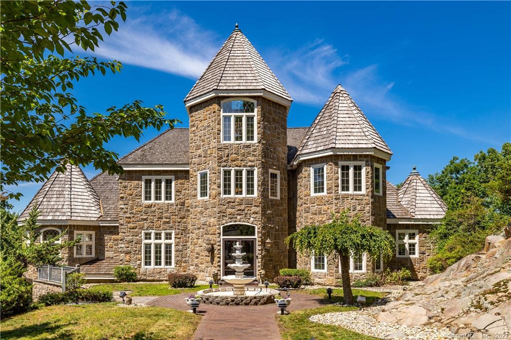 31 Wyngate Drive Avon CT 06001