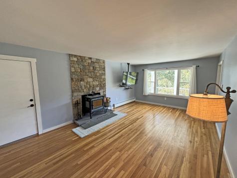 21 River Lane Deep River CT 06417