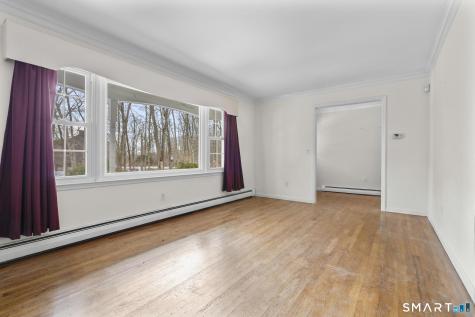 4 Twist Hill Road Newtown CT 06470