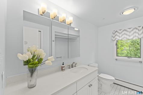 89 Cranbury Drive Trumbull CT 06611