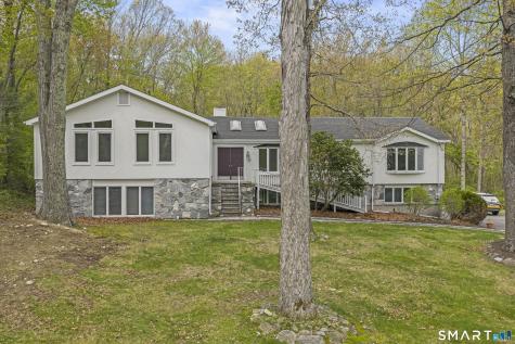 89 Cranbury Drive Trumbull CT 06611