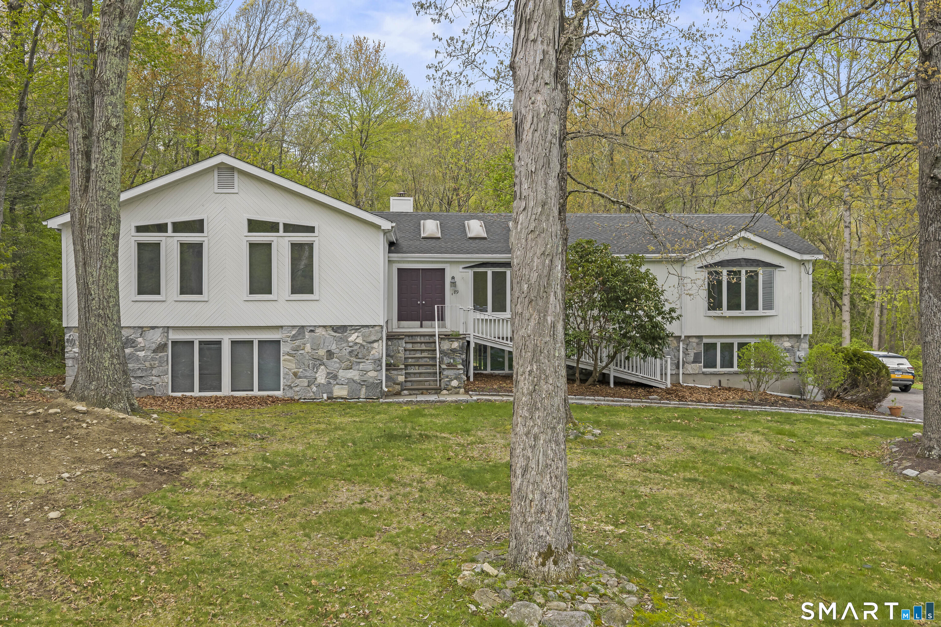 89 Cranbury Drive Trumbull CT 06611