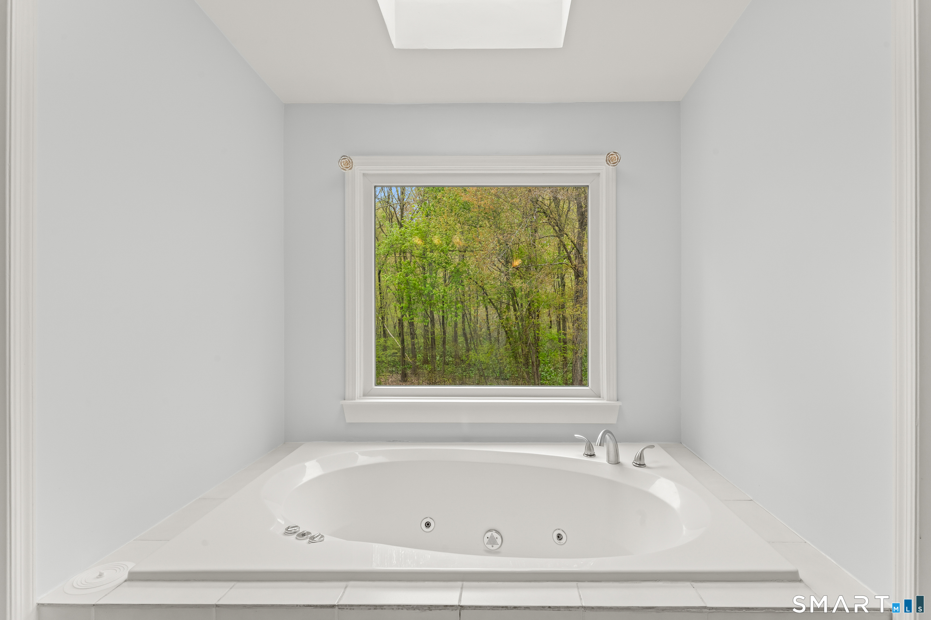 89 Cranbury Drive Trumbull CT 06611