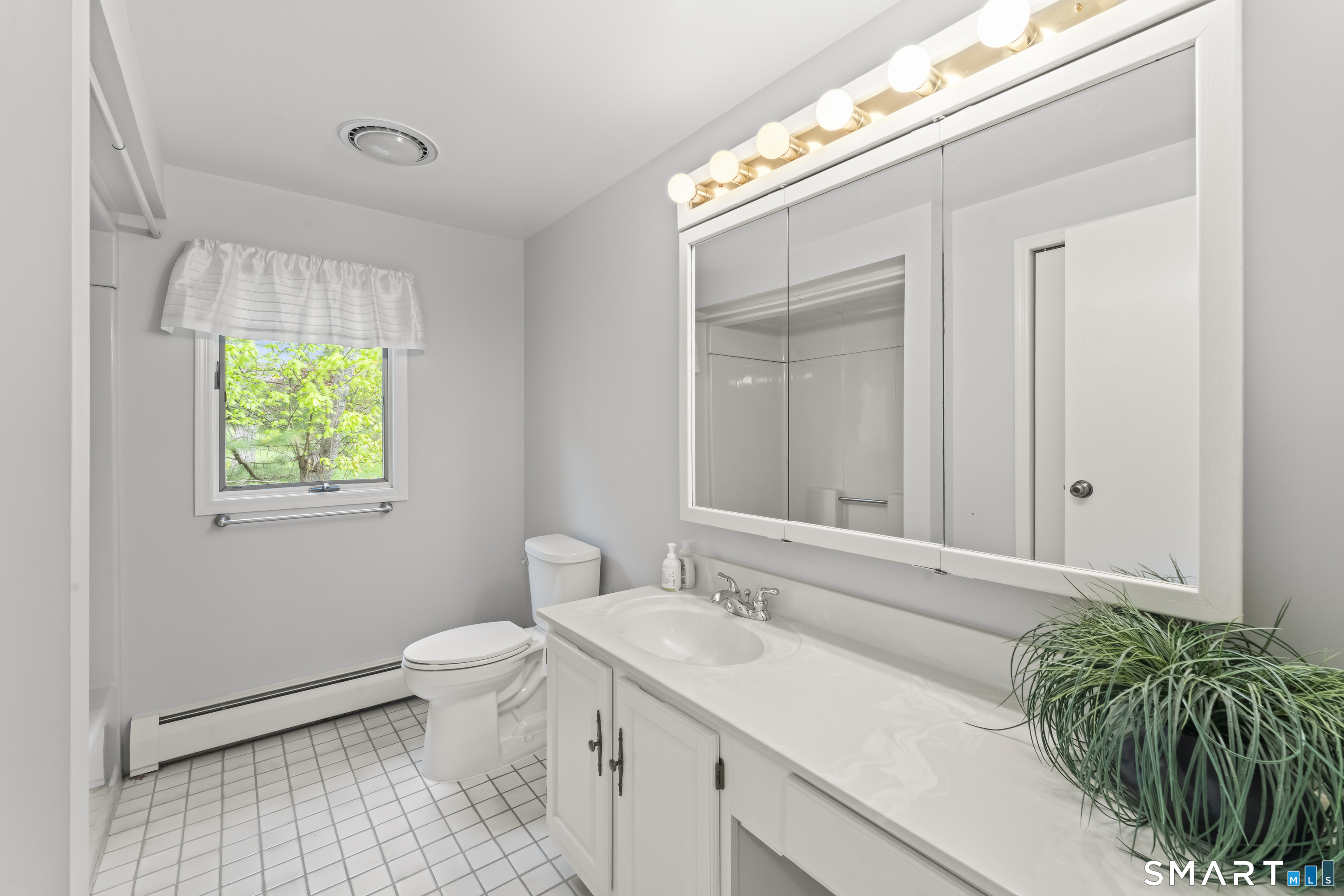 89 Cranbury Drive Trumbull CT 06611
