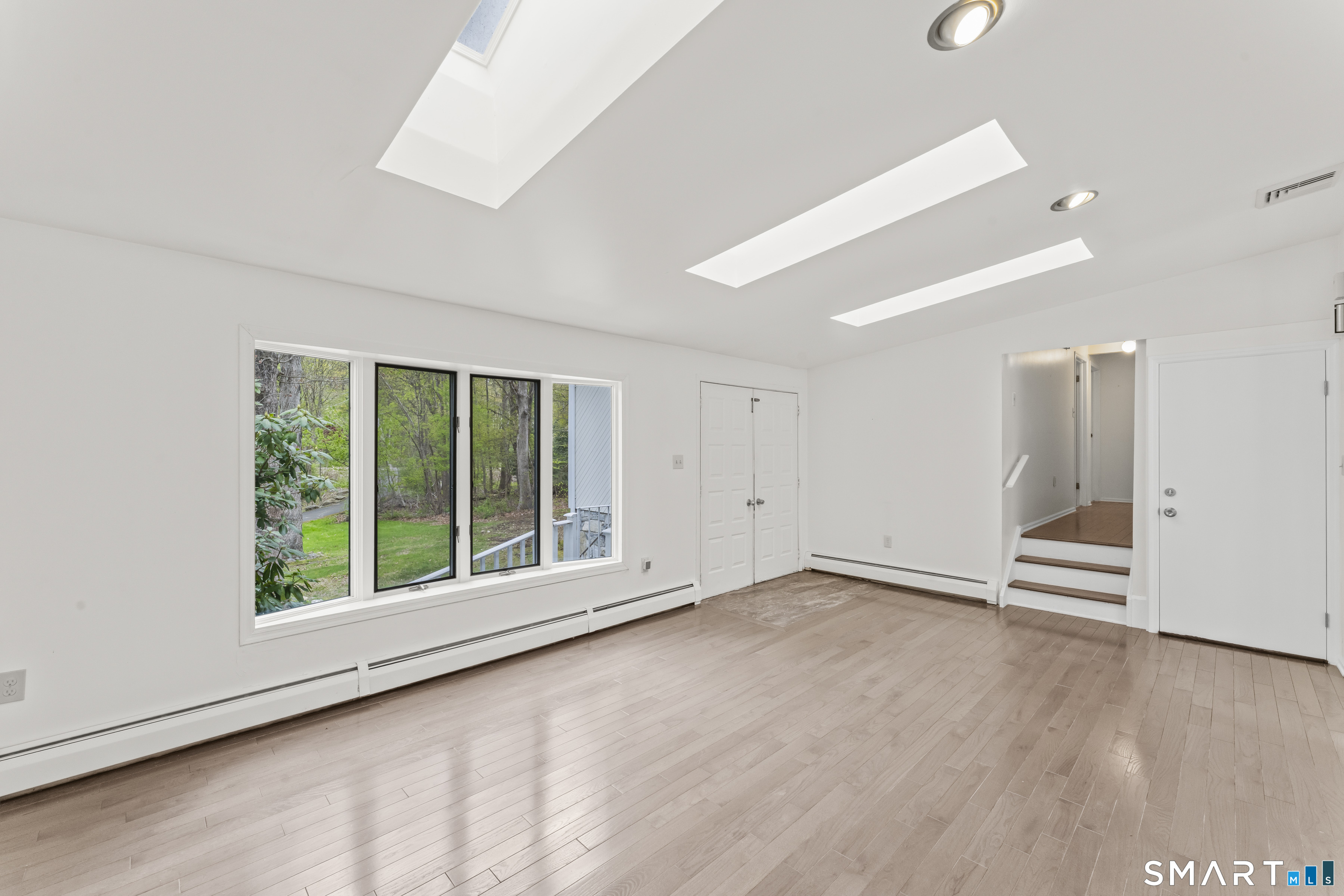 89 Cranbury Drive Trumbull CT 06611